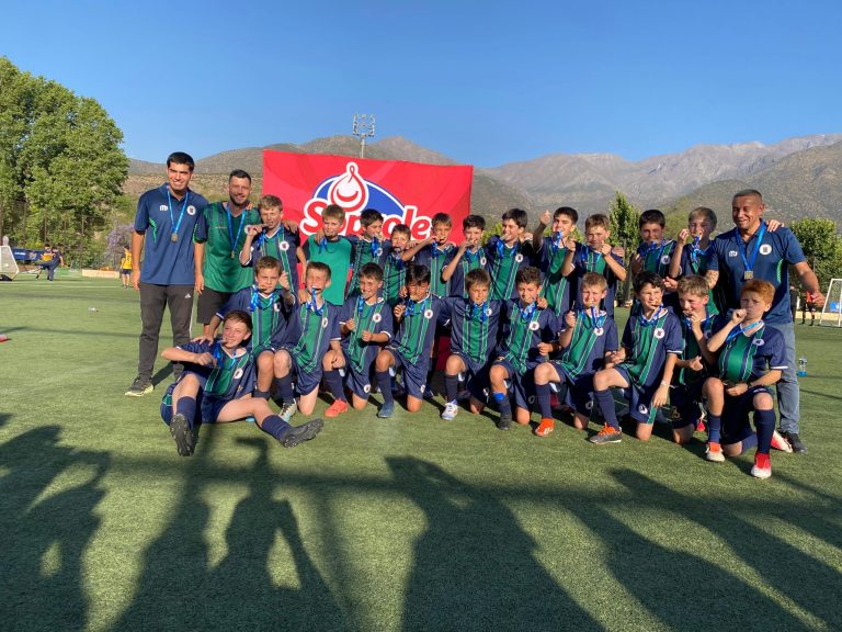Conoce a los nuevos campeones en el Fútbol Soprole UC