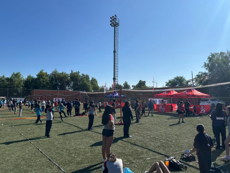 Más de 600 niños estuvieron en el inicio del Vóleibol Masivo Soprole 2026