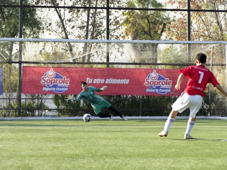 Los equipos de regiones se hacen fuertes en Fútbol Soprole UC